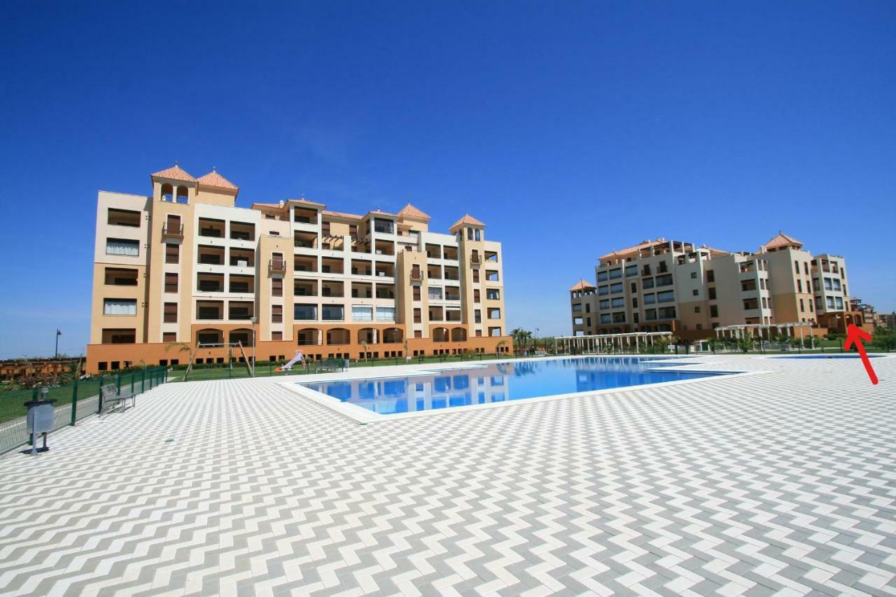 Apartamento Urbanizacion De Lujo En Primera Linea De Playa Isla Canela Exterior photo